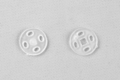Кнопки пришивные пластиковые 10 мм, блистер 24шт, цв.-прозрачные - купить в Соликамске. Цена: 48.41 руб.